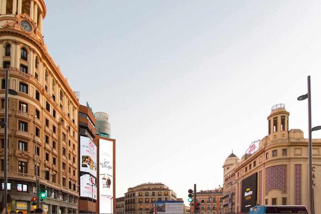Apartamento En Plaza Callao 마드리드 외부 사진
